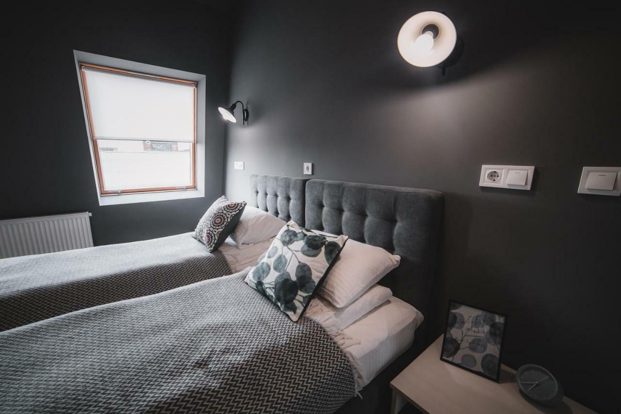 Kostjukowski Apartments Lychakivska 70A Leopoli Esterno foto