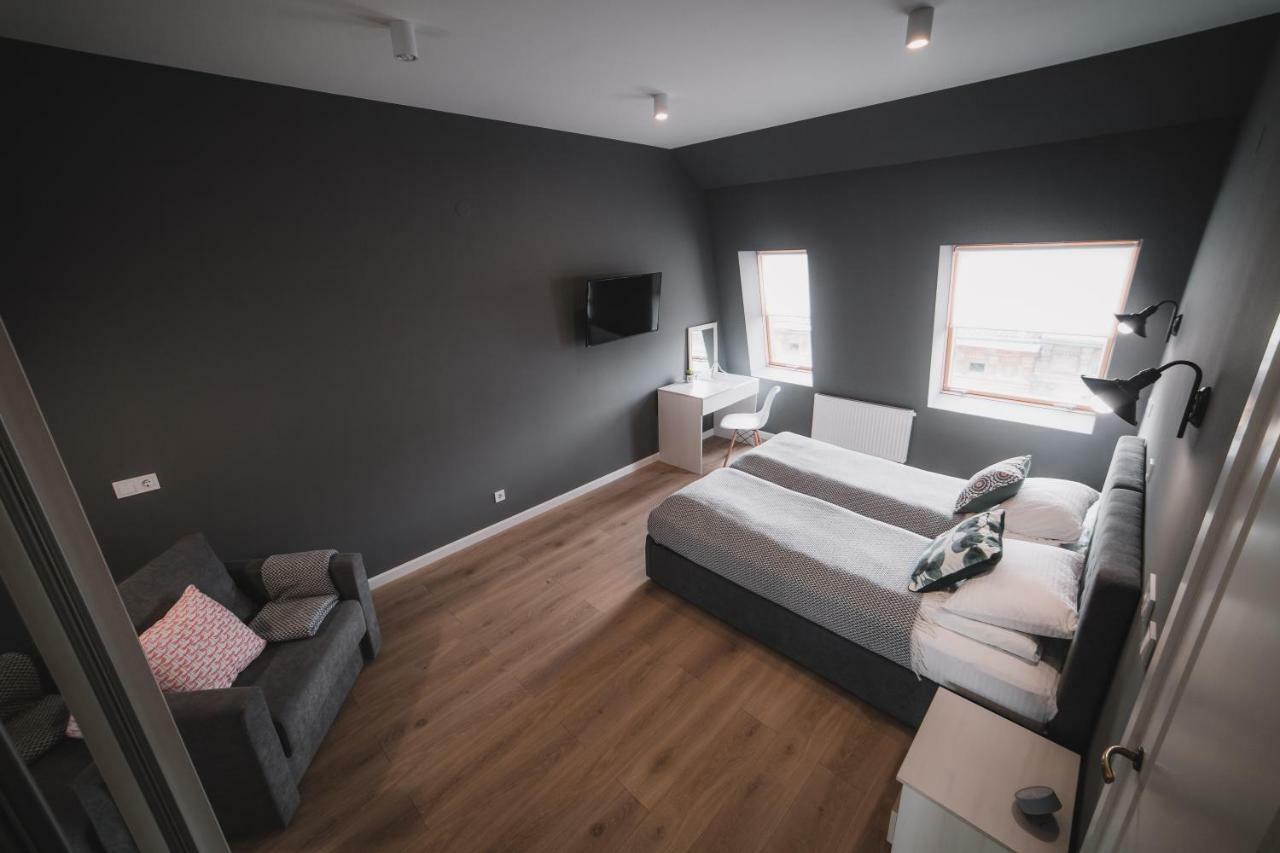Kostjukowski Apartments Lychakivska 70A Leopoli Esterno foto